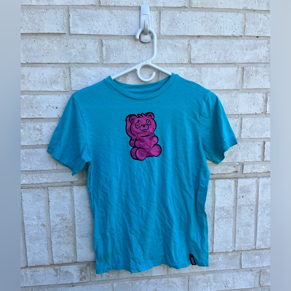Vibrant “Fortnite” Graphic Tee